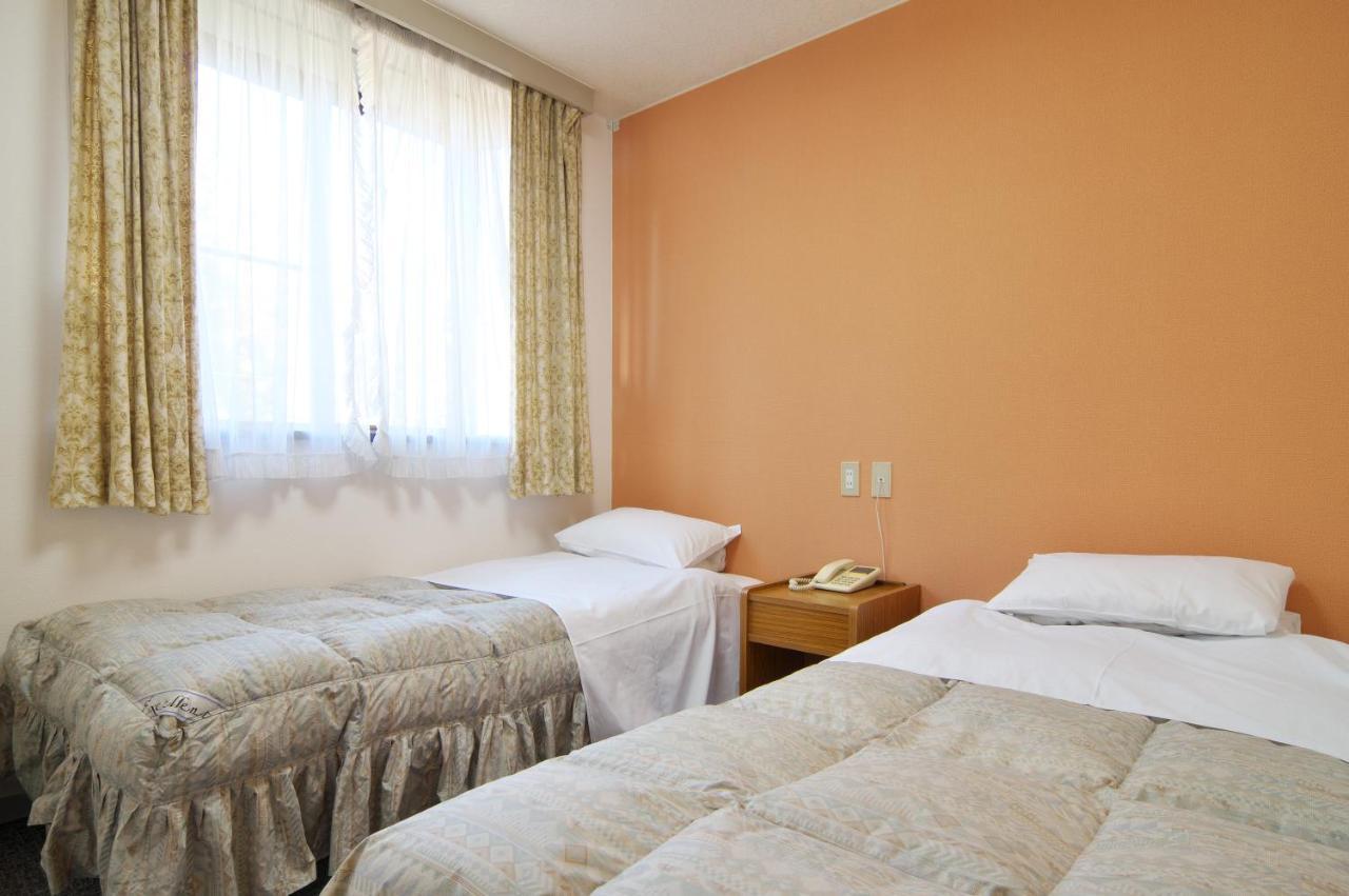 Hotel St. Malte Hakuba Bagian luar foto