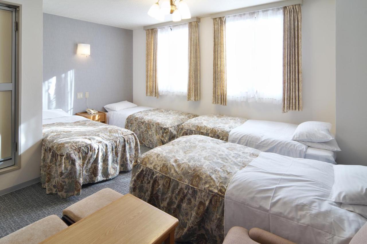 Hotel St. Malte Hakuba Bagian luar foto
