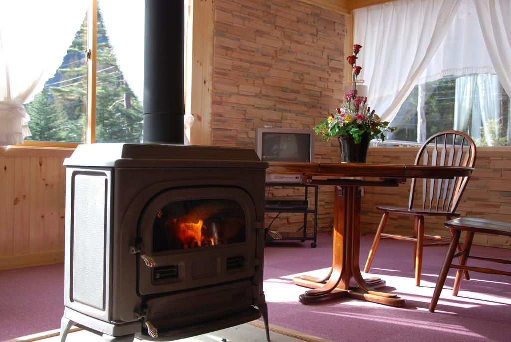 Hotel St. Malte Hakuba Bagian luar foto