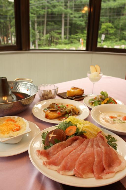 Hotel St. Malte Hakuba Bagian luar foto