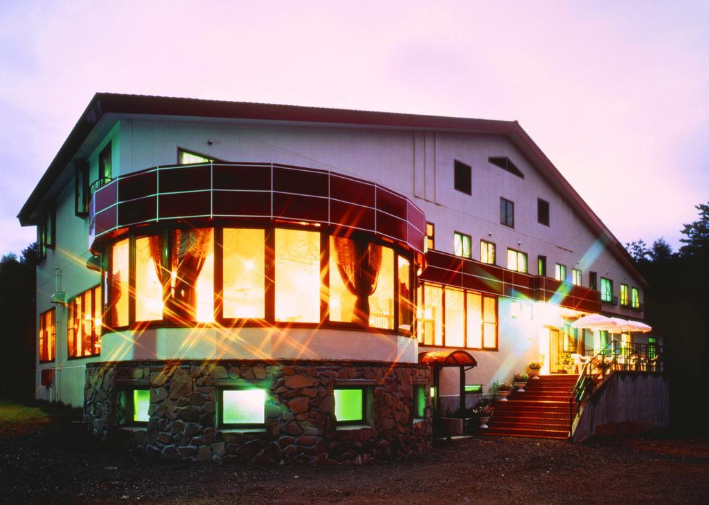 Hotel St. Malte Hakuba Bagian luar foto