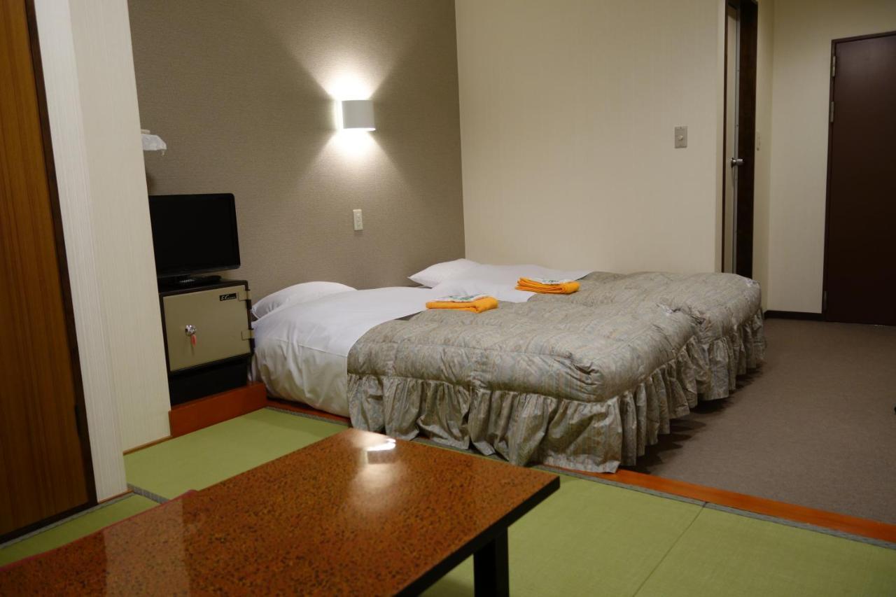 Hotel St. Malte Hakuba Bagian luar foto